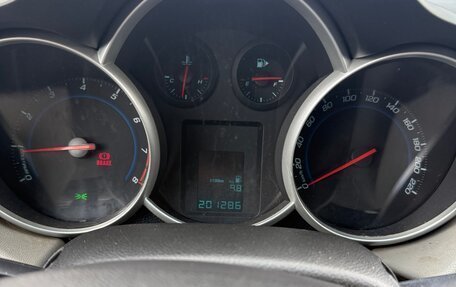 Chevrolet Cruze II, 2013 год, 780 000 рублей, 13 фотография