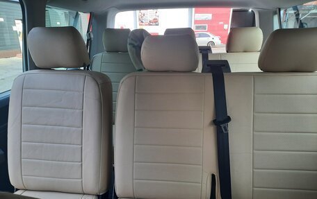 Volkswagen Caravelle T5, 2008 год, 1 550 000 рублей, 2 фотография