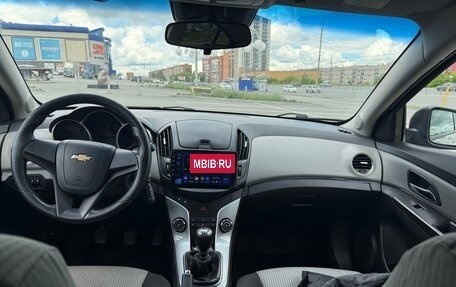 Chevrolet Cruze II, 2013 год, 780 000 рублей, 14 фотография