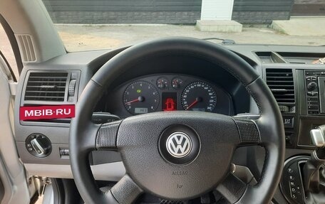Volkswagen Caravelle T5, 2008 год, 1 550 000 рублей, 5 фотография