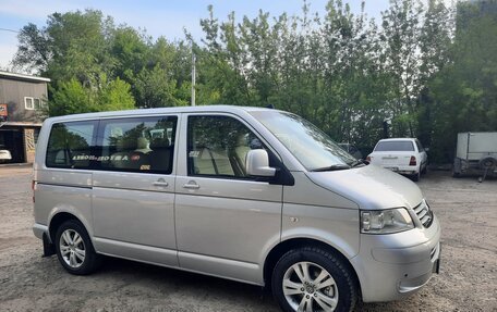 Volkswagen Caravelle T5, 2008 год, 1 550 000 рублей, 22 фотография