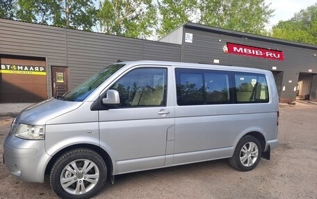 Volkswagen Caravelle T5, 2008 год, 1 550 000 рублей, 21 фотография
