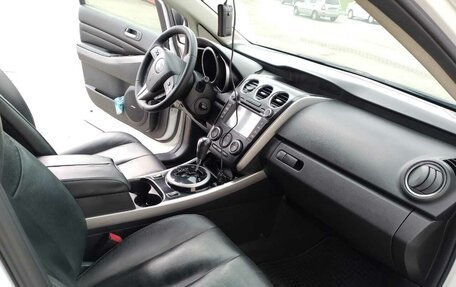 Mazda CX-7 I рестайлинг, 2011 год, 950 000 рублей, 17 фотография