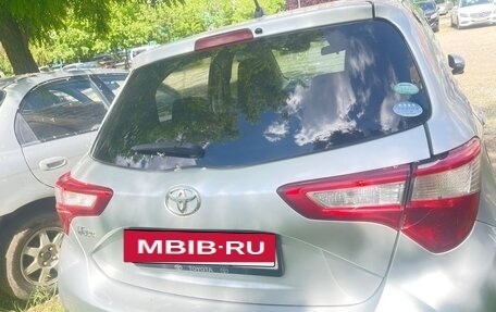 Toyota Vitz, 2017 год, 490 000 рублей, 2 фотография