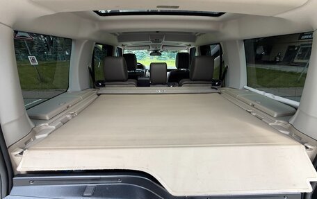 Land Rover Discovery IV, 2013 год, 2 490 000 рублей, 32 фотография