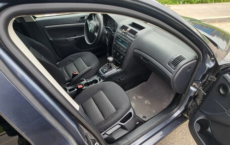 Skoda Octavia, 2011 год, 870 000 рублей, 17 фотография