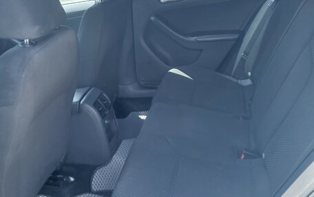 Volkswagen Jetta VI, 2012 год, 570 000 рублей, 7 фотография