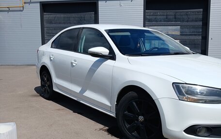 Volkswagen Jetta VI, 2012 год, 570 000 рублей, 6 фотография
