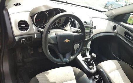 Chevrolet Cruze II, 2013 год, 750 000 рублей, 5 фотография