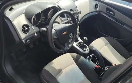 Chevrolet Cruze II, 2013 год, 750 000 рублей, 6 фотография