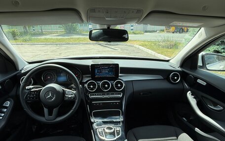 Mercedes-Benz C-Класс, 2018 год, 2 970 000 рублей, 33 фотография