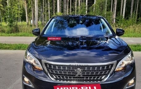 Peugeot 5008 II, 2020 год, 2 240 000 рублей, 2 фотография