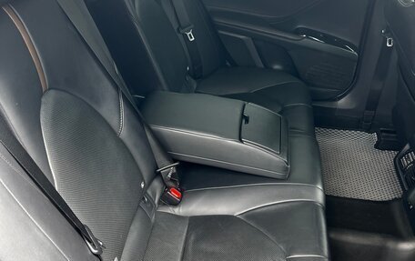 Toyota Camry, 2018 год, 2 400 000 рублей, 10 фотография