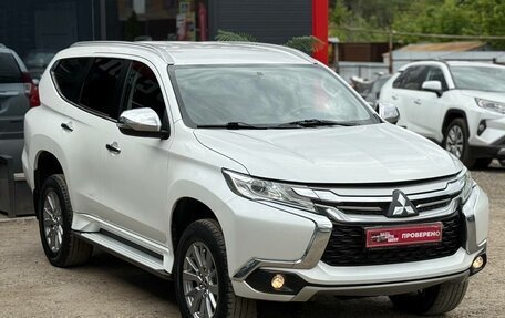 Mitsubishi Pajero Sport III рестайлинг, 2019 год, 2 419 000 рублей, 2 фотография