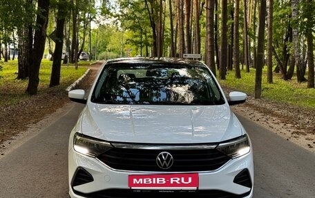 Volkswagen Polo VI (EU Market), 2021 год, 1 610 000 рублей, 3 фотография