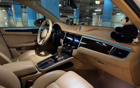 Porsche Macan I рестайлинг, 2016 год, 4 200 000 рублей, 3 фотография