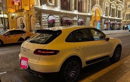 Porsche Macan I рестайлинг, 2016 год, 4 200 000 рублей, 6 фотография
