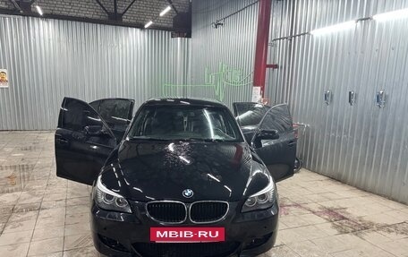 BMW 5 серия, 2007 год, 1 250 000 рублей, 31 фотография