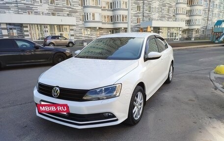 Volkswagen Jetta VI, 2015 год, 1 300 000 рублей, 3 фотография