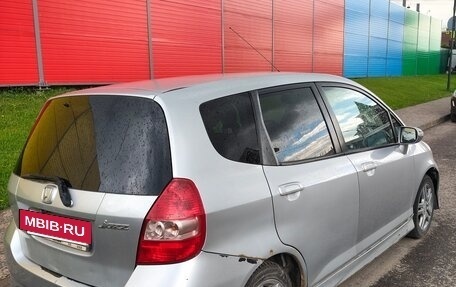 Honda Jazz I рестайлинг, 2008 год, 600 000 рублей, 2 фотография