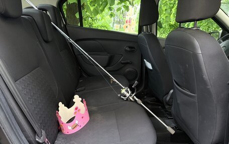 Renault Logan II, 2016 год, 580 000 рублей, 11 фотография