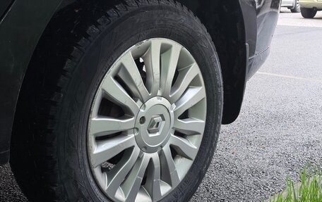 Renault Logan II, 2016 год, 580 000 рублей, 9 фотография