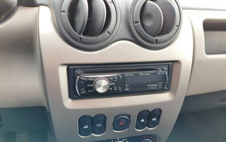 Renault Logan I, 2010 год, 750 000 рублей, 24 фотография