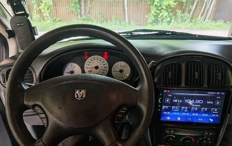 Dodge Caravan IV, 2004 год, 920 000 рублей, 24 фотография