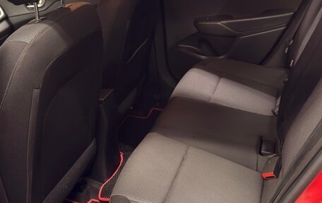 Hyundai Solaris II рестайлинг, 2017 год, 1 000 000 рублей, 8 фотография