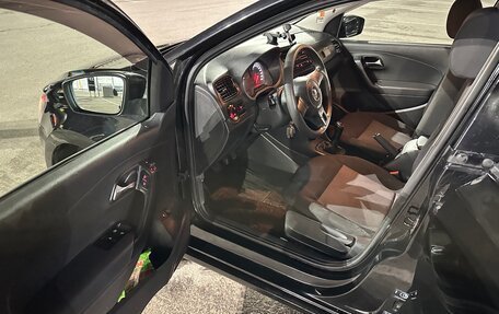 Volkswagen Polo VI (EU Market), 2011 год, 600 000 рублей, 7 фотография