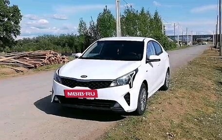 KIA Rio IV, 2020 год, 1 700 000 рублей, 3 фотография