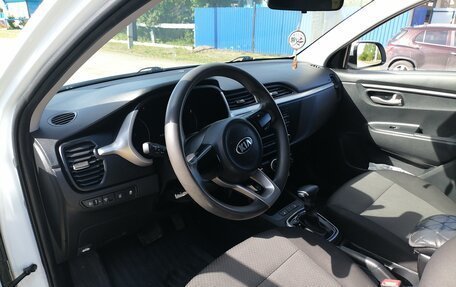 KIA Rio IV, 2020 год, 1 700 000 рублей, 7 фотография