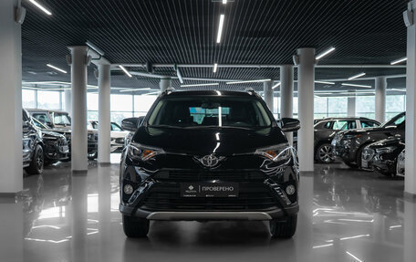 Toyota RAV4, 2019 год, 3 300 000 рублей, 3 фотография