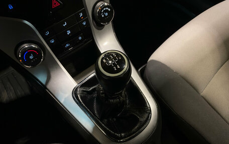 Chevrolet Cruze II, 2011 год, 660 000 рублей, 14 фотография