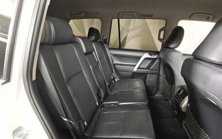Toyota Land Cruiser Prado 150 рестайлинг 2, 2019 год, 5 289 000 рублей, 16 фотография