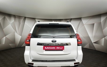 Toyota Land Cruiser Prado 150 рестайлинг 2, 2019 год, 5 289 000 рублей, 8 фотография
