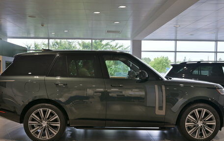 Land Rover Range Rover IV рестайлинг, 2023 год, 16 420 000 рублей, 4 фотография
