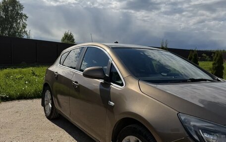 Opel Astra J, 2013 год, 680 000 рублей, 11 фотография