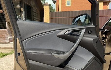 Opel Astra J, 2013 год, 680 000 рублей, 16 фотография