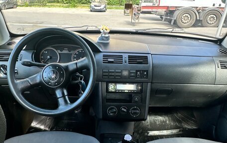 Volkswagen Pointer, 2004 год, 200 000 рублей, 6 фотография