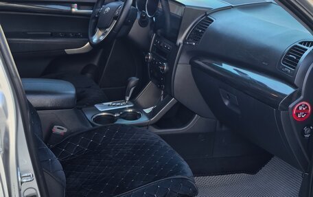 KIA Sorento II рестайлинг, 2012 год, 1 390 000 рублей, 13 фотография