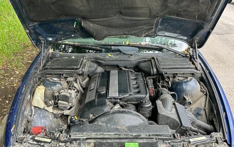 BMW 5 серия, 2002 год, 900 000 рублей, 8 фотография