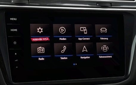Volkswagen Tiguan II, 2022 год, 3 240 000 рублей, 22 фотография