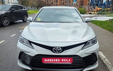 Toyota Camry, 2021 год, 3 050 000 рублей, 17 фотография