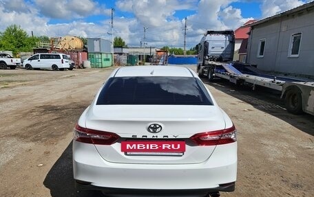 Toyota Camry, 2021 год, 3 050 000 рублей, 3 фотография