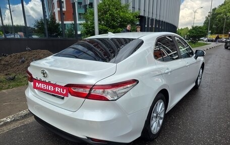 Toyota Camry, 2021 год, 3 050 000 рублей, 19 фотография