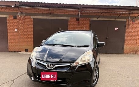 Honda Fit III, 2012 год, 920 000 рублей, 2 фотография