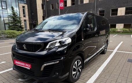 Peugeot Traveller I, 2020 год, 5 000 000 рублей, 11 фотография