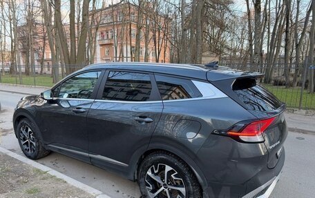 KIA Sportage IV рестайлинг, 2022 год, 2 700 000 рублей, 2 фотография