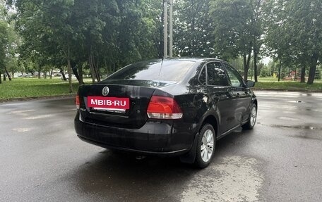 Volkswagen Polo VI (EU Market), 2011 год, 550 000 рублей, 2 фотография
